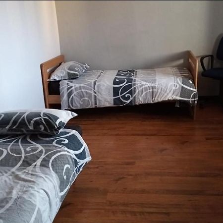 Casa In Palazzo Storico Apartment Locate di Triulzi Bagian luar foto